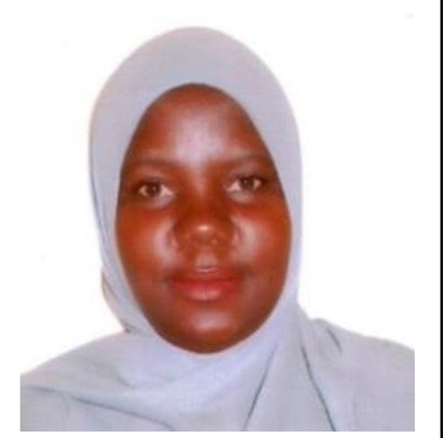 عاملة منزلية , أوغندا , تنظيف المنزل , جليسة أطفال , عناية الرضيع -