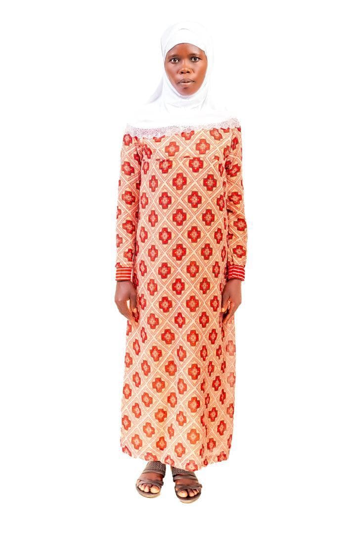 slide-1, عاملة منزلية, من اوغندا, في تخصص تنظيف المنزل, جليسة اطفال, كى الملابس - لم يسبق له/لها العمل