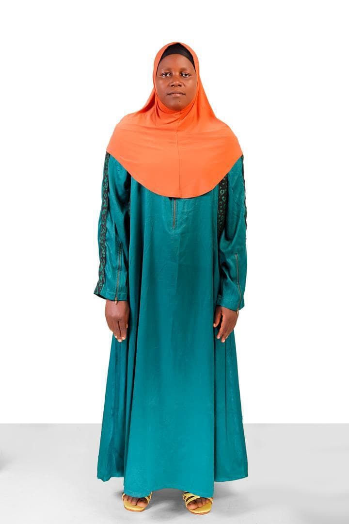 slide-1, عاملة منزلية, من اوغندا, في تخصص تنظيف المنزل, جليسة اطفال, كى الملابس - لم يسبق له/لها العمل
