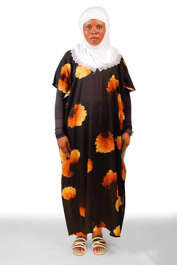 slide-1, عاملة منزلية, من اوغندا, في تخصص تنظيف المنزل, جليسة اطفال, كى الملابس - سبق له/لها العمل